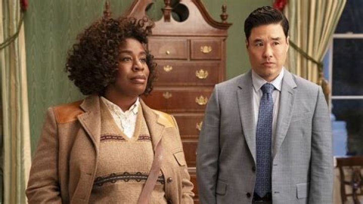 'OITNB's Uzo Aduba Kept Her Marriage to Her Sneaky Link-Turned-Life Partner a Secret for a Whole Year