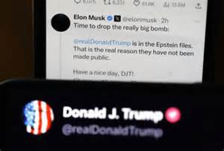 'Valorant' Fans Taunt Elon Musk With “Bring Back Twitter” Chant During Championships