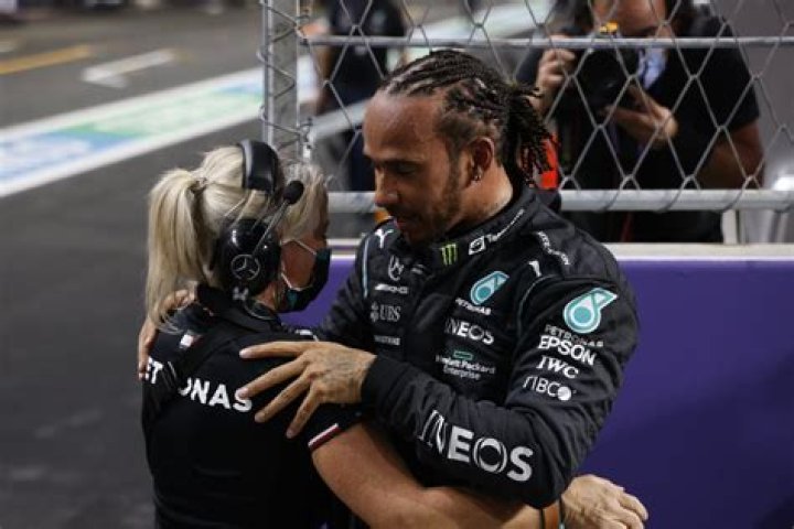 5 Interesting Facts About Physiotherapist Angela Cullen, Lewis Hamilton’s Right Hand Woman