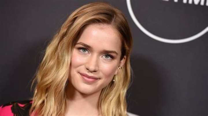 8 Things You Didn’t Know About Elizabeth Lail