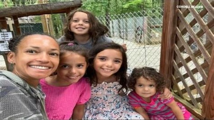 ABC 7's Judy Hsu Manages Happy Family Life With Husband And Four Children