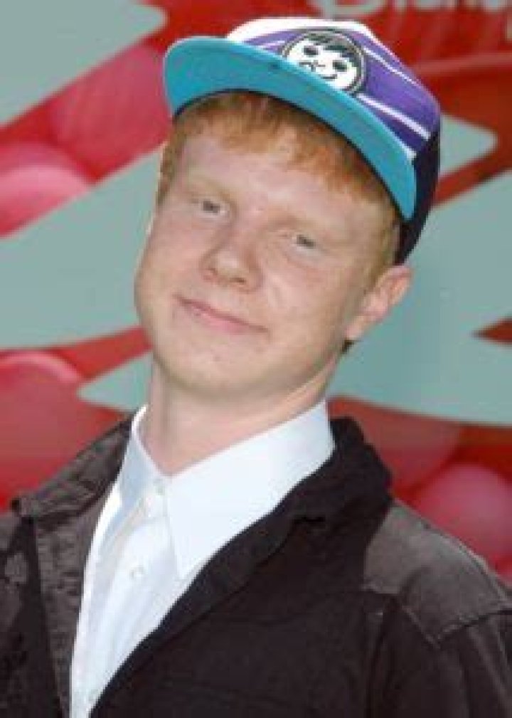 Adam Hicks Height