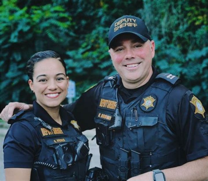 Addy Perez – Deputy Officer, Internet Personality | Wiki, Age, Height, Net Worth, Relationship, Ethnicity, Career, Facts, Awards, Nationality