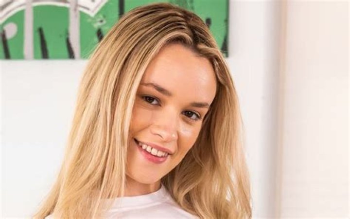 Adria Budd-Actress & Producer| Net Worth – Age, Height, Career, Wiki & Biography
