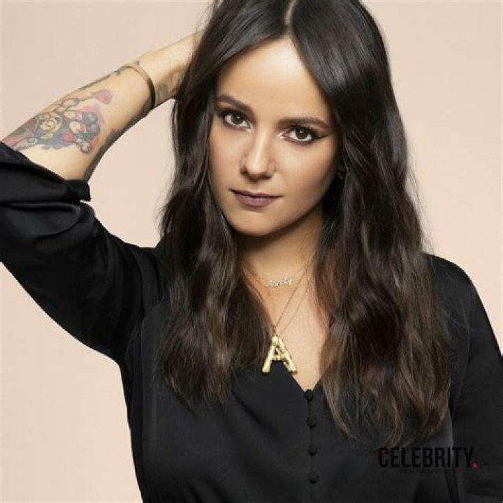 Alizée Wiki, Biographie, Age, Horoscope, Mariage, Contact & Informations