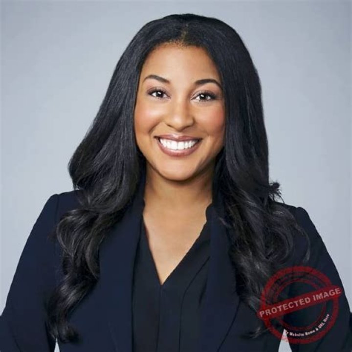 Amber Phillips Washington Post, Bio, Wiki, Age, Husband, Salary, and Net Worth