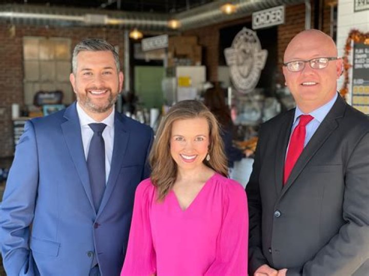 Amber Philpott WKYT, Bio, Wiki, Age, Height, Husband, Trust, Salary, and Net Worth