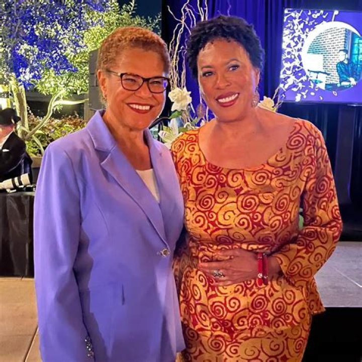 Angela Elayne Gibbs – Biography, Facts & Life Story