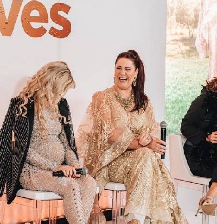 Anita Lloyd (KWV CEO Wife) Wiki, Age, Family, Career, Husband, Net Worth, Kids & More