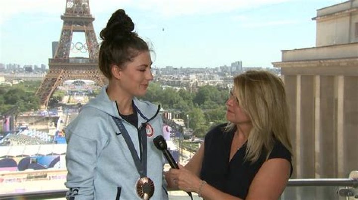 Anne Marie Tiernon WTHR, Bio, Wiki, Age, Height, Husband, Salary, and Net Worth