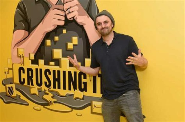 Are Gary Vee and his wife still together or did they get a divorce?