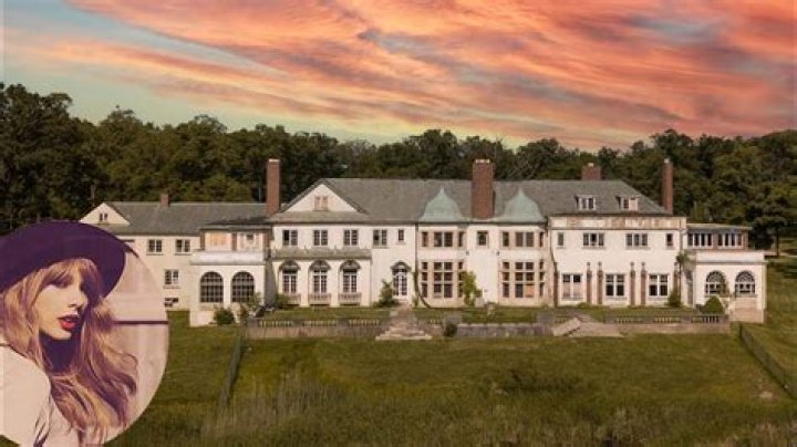 Are Those TikToks About Taylor Swift's Abandoned Mansion True?