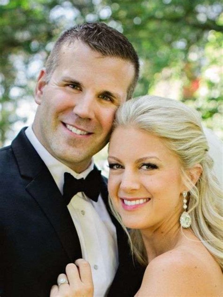 Ashley Korslien Relishing Married Life! With Husband, Age 30 & Never Better
