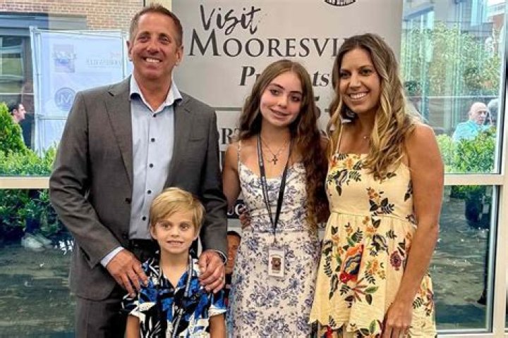 Becky Lindenberg Obituary And Death: Family Mourns The Loss