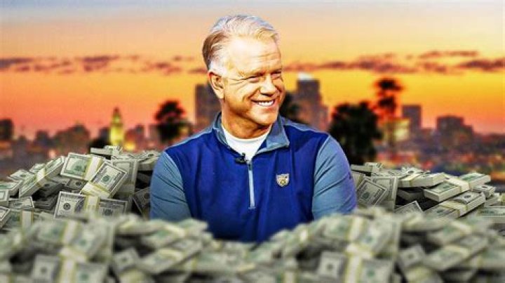 Boomer Esiason Net Worth – $20 Million