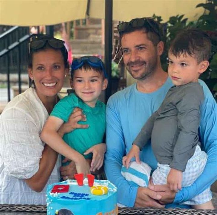Brynn Gingras CNN, Bio, Wiki, Age, Height, Husband, Baby, Salary, and Net Worth