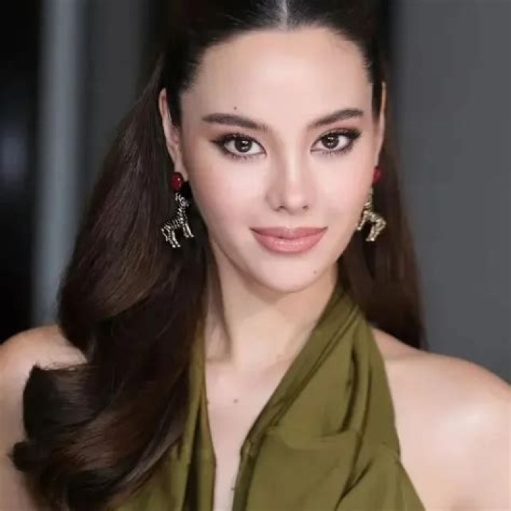 Catriona Gray – Biography, Facts & Life Story