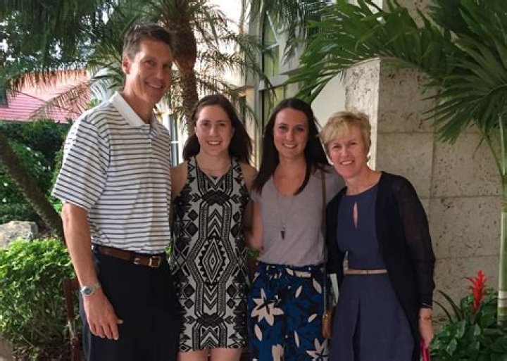 Christine Schiefer Bio, Wiki, Age, Em Schulz, Brother, and Net Worth