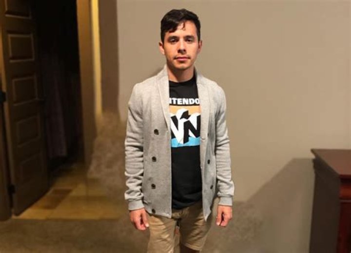David Archuleta Tried Suppressing His Sexuality by Marrying a Woman