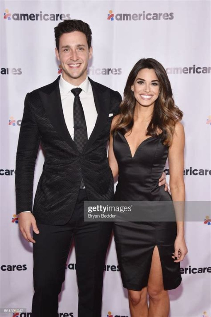 Does Dr. Mike Have a Girlfriend? About the Doctor’s Dating Life