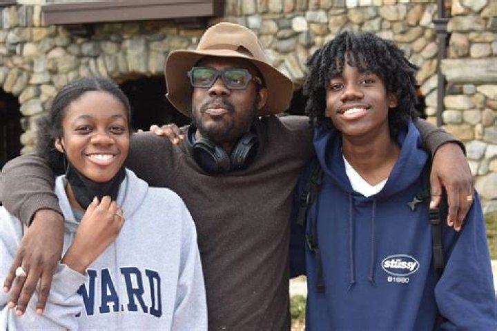 Doug E Doug Bio, Wiki, Age, Wife, Movies, Cosby, Cool Runnings, and Net Worth