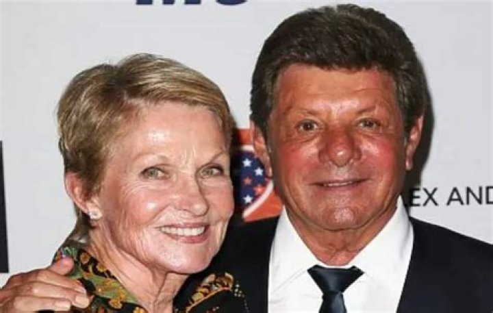 Elizabeth Madison Age, Net Worth, Money, Height, Bio