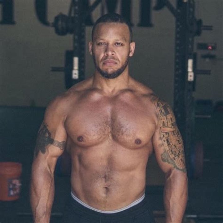 Elliott Hulse