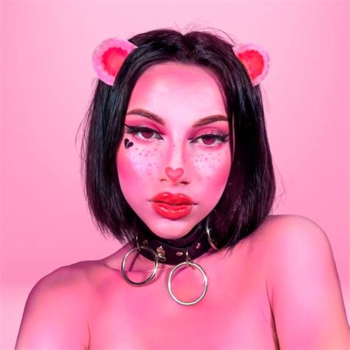 En Bajita by Justin Quiles & Natti Natasha & Omar Courtz from Puerto Rico