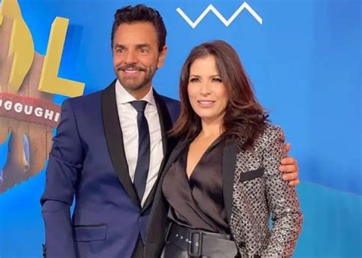 Eugenio Derbez’s Elaborate Theatrical Proposal to His Wife Alessandra Rosaldo