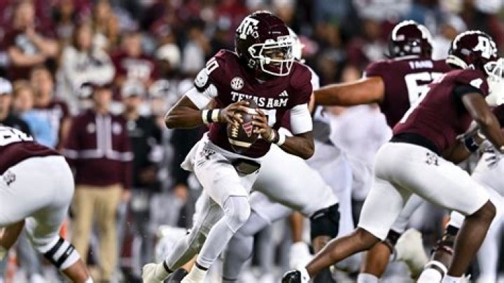 Former Texas A&M QB Max Johnson Transfers to North Carolina