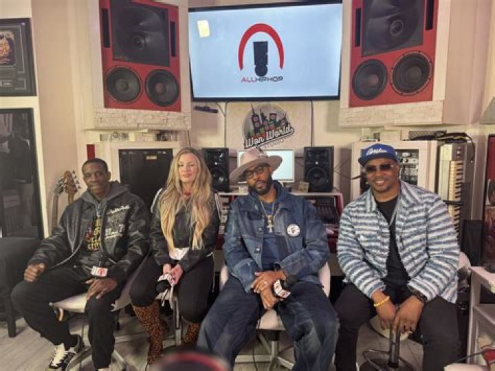 Fuck Em Up Sis by Renni Rucci from USA