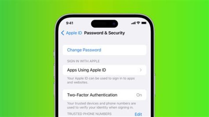 Here's How to Fix Your iPhone if It Keeps Asking for Your Apple ID Password