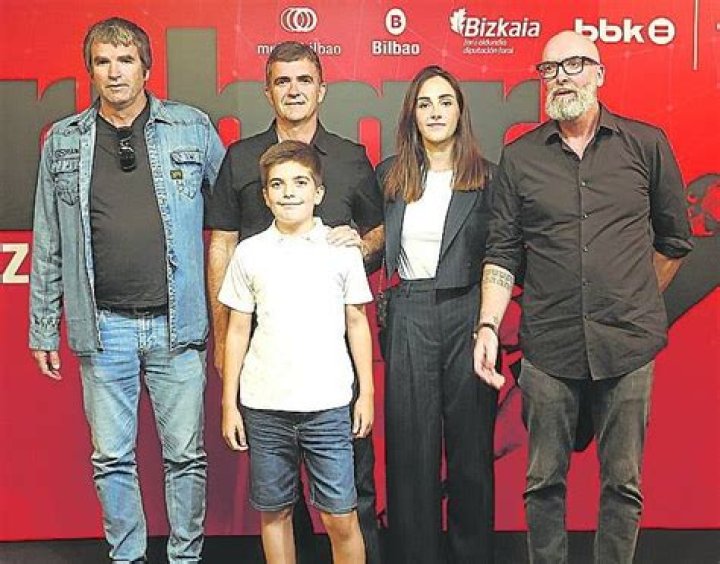 Hijo Markel & Luken And Hija Jone