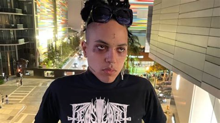 Hills Have Eyes by Poorstacy from USA