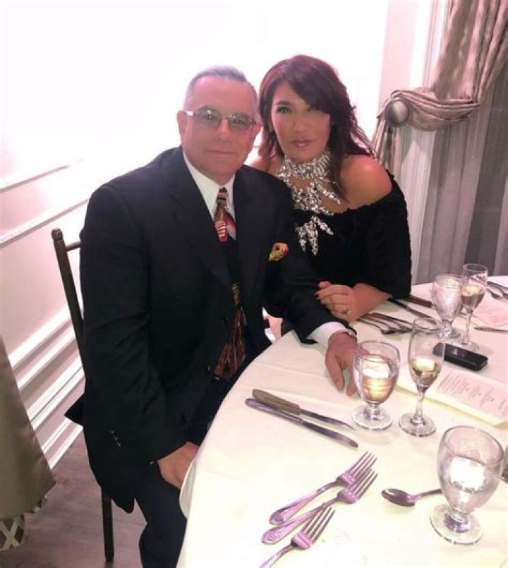 How Rich John Gotti Wife?