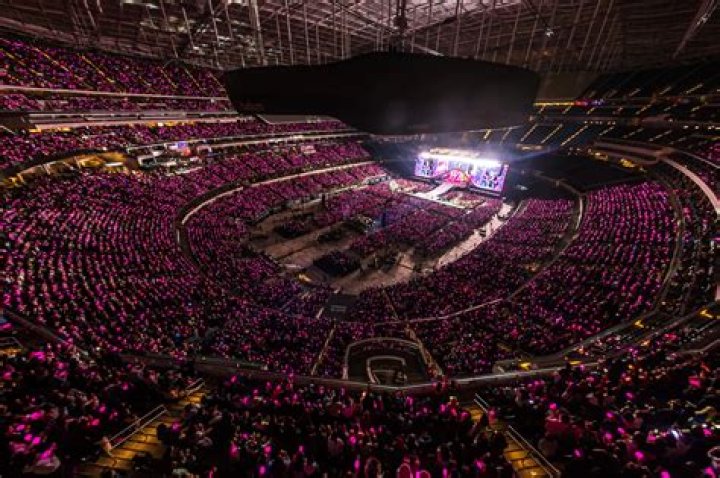 “I Made $1.3m”: Davido Boasts, Shares What He Made at His MSG Sold-out Concert in US, Fans React