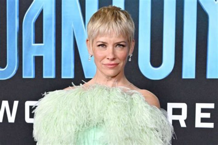 Is Evangeline Lilly Conservative? Her Anti-Vax Stance Isn't Shocking