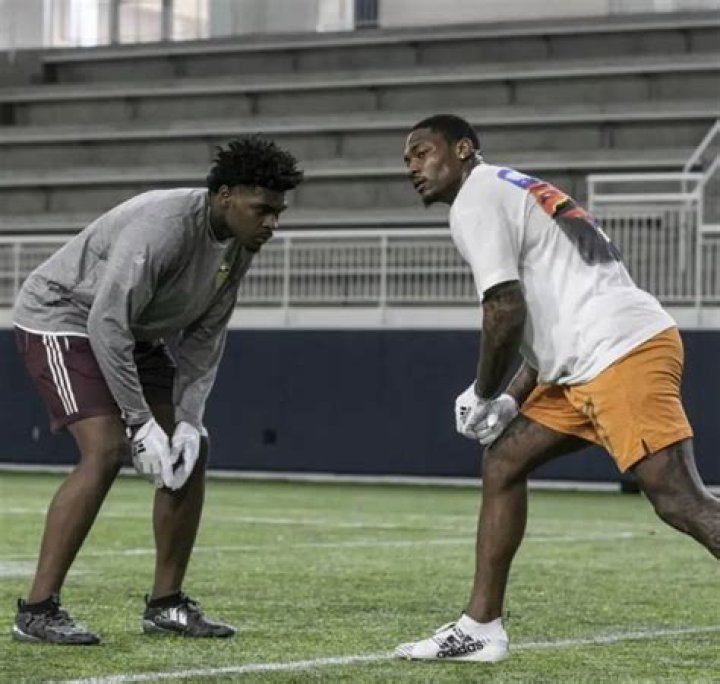 Is Stefon Diggs Quandre Diggs’ Brother? Are They Related?