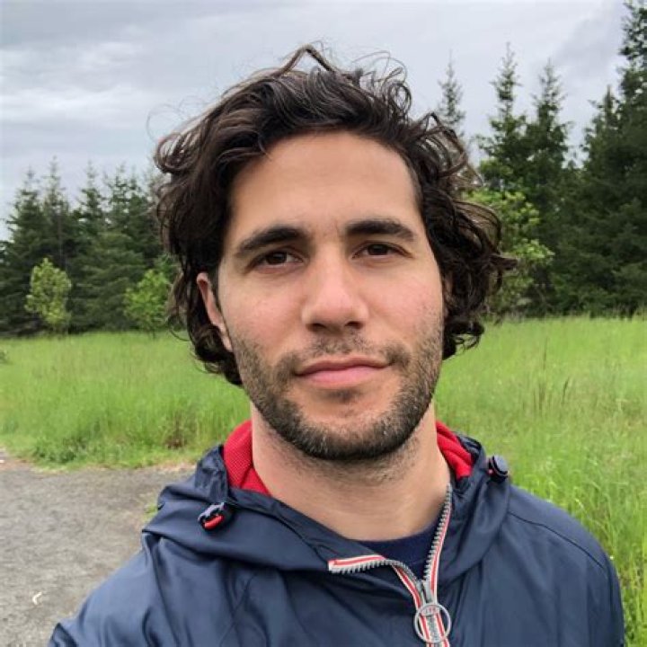 Isaak Presley – Biography, Facts & Life Story