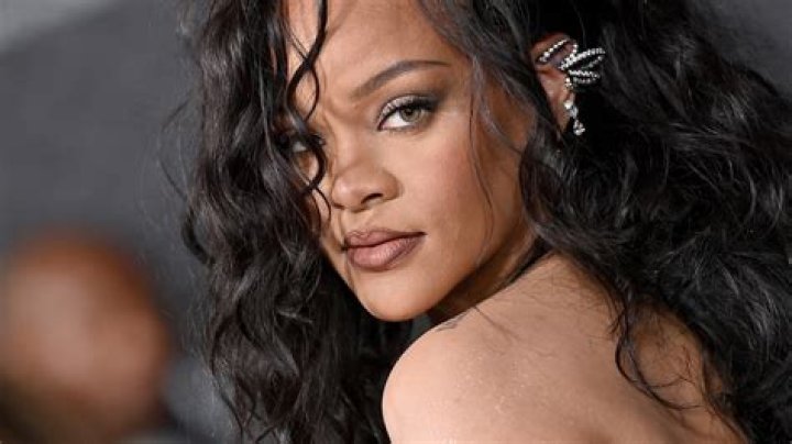 Jaguar Wright Herpes Claim: What Did She Say About Rihanna?