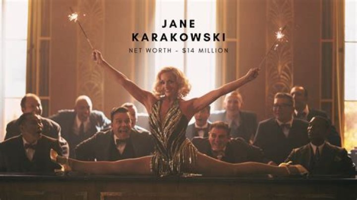 Jane Krakowski – Biography, Facts & Life Story