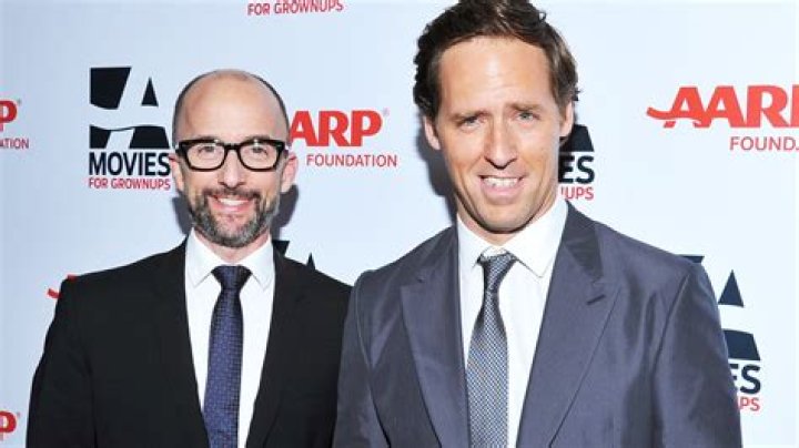 Jim Rash Height