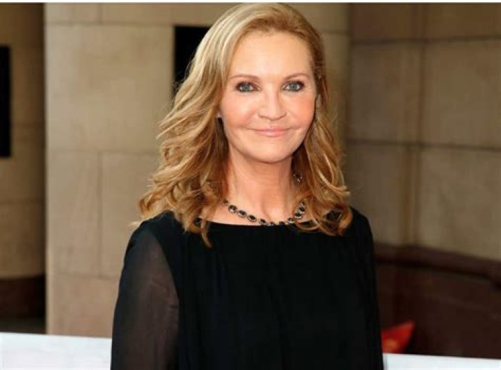 Joan Allen – Biography, Facts & Life Story