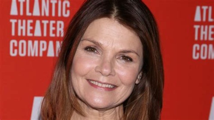 Kathryn Erbe – Biography, Facts & Life Story