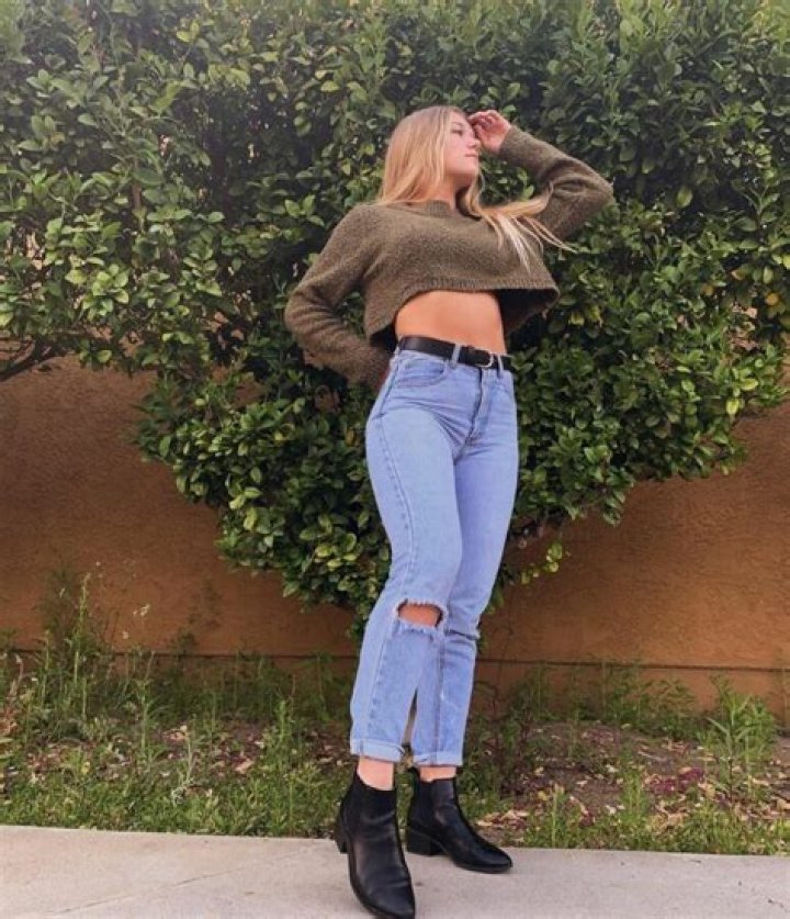 Katie Sigmond Wiki, biography, Age, Height, Info, Details, Tik-Tok, Onlyfans