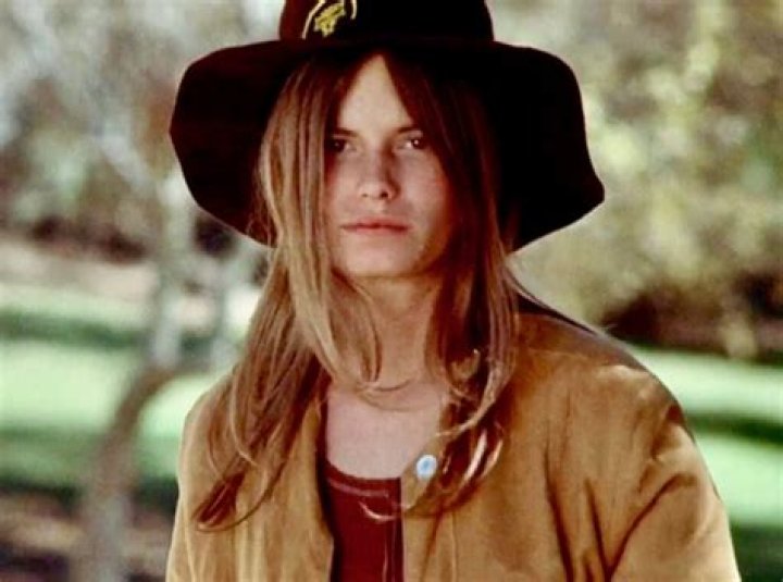 Kay Lenz Net Worth – How Much is Lenz Worth?
