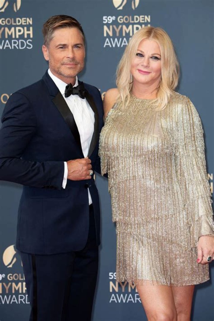 Know about Rob Lowe's Wife Sheryl Berkoff, Net Worth, Sons, Gay Rumors & Height
