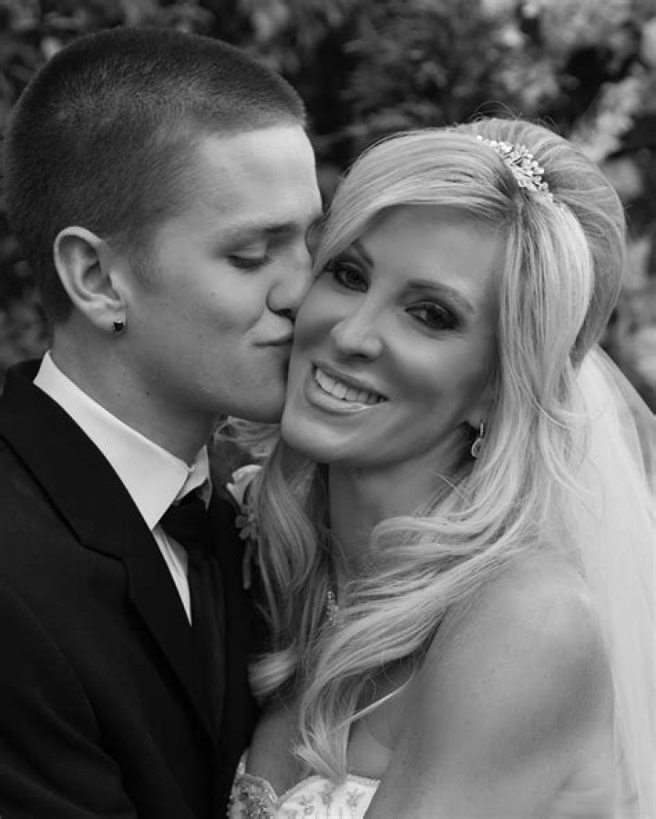 Lauri Waring Peterson Had the First 'Housewives' Wedding Ever, but Is She Still Married?