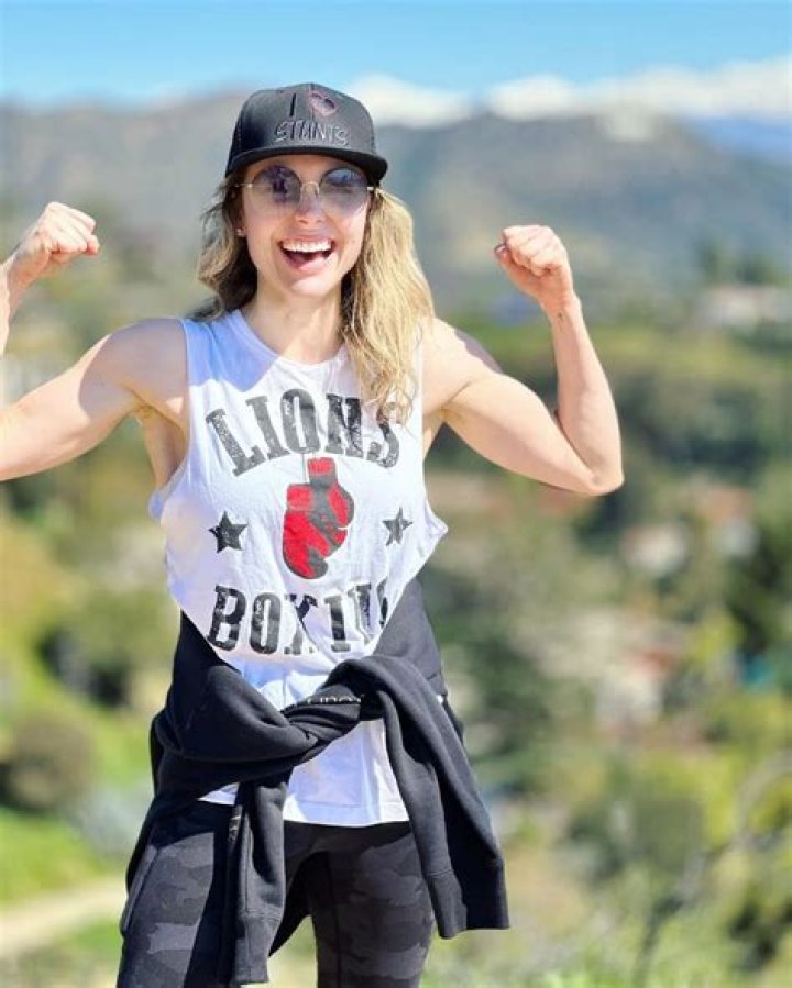 Leah Gibson – Biography, Facts & Life Story