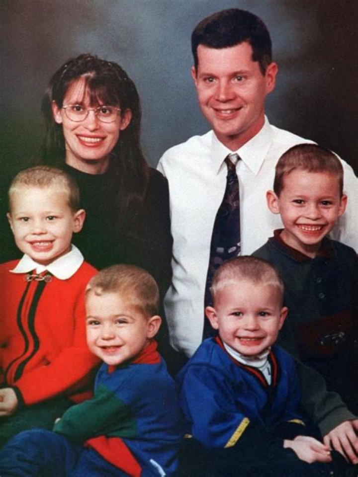 Leaves Behind 5 Kids And Her Husband